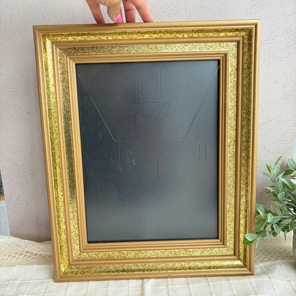 Vintage Ornate Gold Picture Frame 8x10 Textured Speckled Finish Plastic Cover